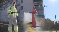 Uničov, Litovel a okolní obce prolévají dezinfekcí kvůli koronaviru