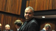 Podsvětí se chystá na návrat gangstera Krejčíře do ČR. Vybrali pro něj miliony korun