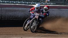 Děsivé scény v Polsku. Mladý závodník ošklivě havaroval a bojuje o život