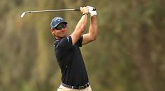 Bizarní zranění elitního golfisty. Spadl do výtahové šachty, musel být operován