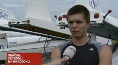 Drsné svědectví: Pilot, který přežil srážku větroňů, promluvil