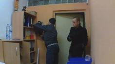 Zloději rozsvítili a... sklapla FOTOPAST! Pomozte je najít