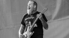 Zemřel bývalý kytarista metalové kapely Mastodon. Bylo mu pouhých 51 let