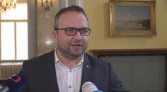 Spory kvůli Jurečkově superdávce. Může stát miliardy, bojí se část vlády