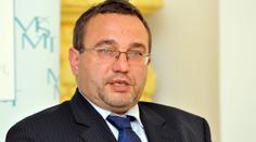 Dobeš chystá reformu vysokých škol! PŘIPRAVTE SE NA ŠKOLNÉ!