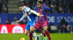 Barcelona zvládla derby s Espanyolem. Rozhodla dvěma góly v závěru