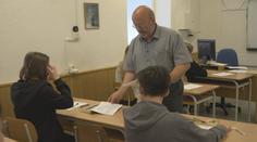 Školy přejdou na nové učební plány. Nemáme na to dost učitelů, varují
