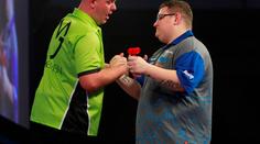 Suverén v nesnázích: Van Gerwen byl kousek od potupného konce!