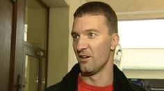 Uprchlého Pitra dopadli, šéf ČSSD tomu nemůže uvěřit