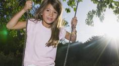 Dívka (†10), kterou zranila houpačka, v nemocnici zemřela