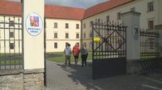 Kvůli pozemku čeká Marek už 11 dní před úřadem. Chci mít jistotu, řekl