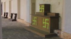 Kostel na Českolipsku měl posprejovat hákovými kříži. Muži hrozí dva roky vězení