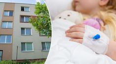 Romanka (3) vypadla z okna ve třetím patře. Promluvila její matka!