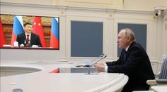 Putin si volal s čínským prezidentem. Doufá, že ho navštíví v Moskvě