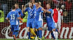 Trápení favoritů. Liberec dostal výprask na Dukle, Slavia padla doma s Baníkem