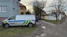 Policisté v Poděbradech řeší smrt novorozence. Nařídili pitvu