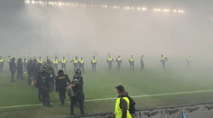 Napadení sparťanů řeší policie jako výtržnictví. Pachatelům hrozí až 2 roky vězení