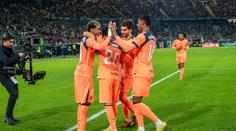Osm gólů a hattrick za poločas. Utkání Betisu s Barcelonou nabídlo velkou show