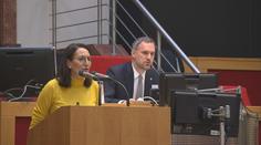 Pražská zastupitelka míří za "vidláky" ze Slavičína, veze dýmku míru!