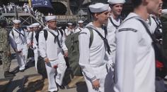 Letadlová loď Abraham Lincoln je zpět v USA. Nasazení trvalo 10 měsíců