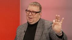 Sněmovna odložila vyplácení superdávky. Úřady jsou zahlceny žádostmi, tvrdí Juchelka