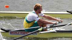 Australský veslař řádil, opil se a rozmlátil výlohu