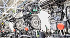 Škodovka opět prodloužila odstávku. Automobilky čekají bilionové ztráty