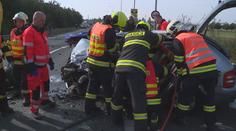 Děsivá nehoda na Pardubicku: Při srážce tří aut zemřel řidič