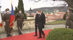 Slovensko pomůže Česku. Nový premiér slíbil 10 tisíc vakcín