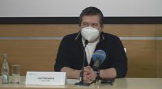 Hamáček: Čísla míří k rekordu, chceme povolat další zdravotníky