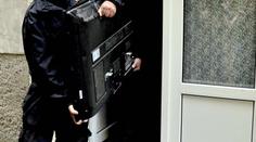 Soud zastavil kárná řízení s exekutory. I s jejich šéfkou