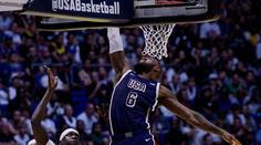 LeBron James odvrátil velkou blamáž. USA málem prohrály s trpaslíkem