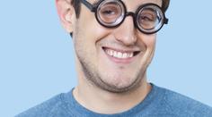 INZERÁT: Zbav mého syna panictví, zaplatím! Matka chce zachránit synův sexuální život!