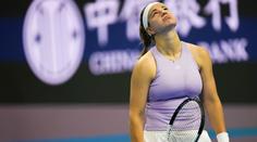 Nosková vyzrála na bývalou světovou jedničku. Muchová nezvládla vedro