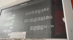 Zlevněná nafta ještě zůstane. Vláda nestihne do srpna zrušit snížení daně