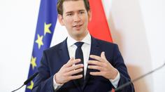 Rakouský kancléř Sebastian Kurz rezignoval. Dohnal ho skandál s úplatky