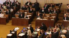 VELKÝ PŘEHLED: Víme, kteří poslanci si to ve Sněmovně jen odseděli a nic nedělali!