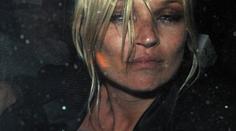 Kate Moss vypadá jako zfetovaná troska