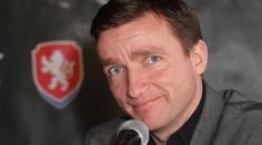 Přestal být ŠTÍSTKEM. Vladimír Šmicer už je pro národní tým nepotřebný