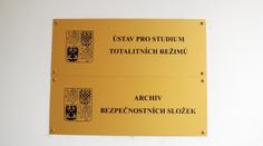 Ústav pro studium totality neřešil kauzu Pernes, ohradil se proti ČSSD