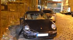 Opilá žena nasedla do Porsche Carrera 911 a nabourala 4 auta! MÁME FOTO