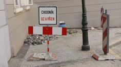 POZOR: Chodníky v Česku skrývají rakovinotvorný azbest