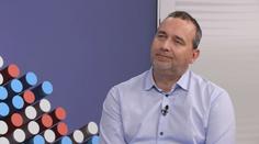 Na podvody přes telefon naletí i vzdělaní lidé, varuje odborník