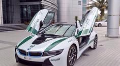 Česká policie nafasuje BMW i8. A nejspíš ho dostane zase zadarmo!
