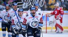 Kometa schytala debakl, nadělovala i Plzeň. Liberečtí tygři v problémech