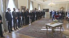 Prezident Zeman jmenoval vládu Petra Fialy