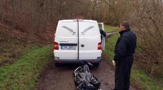 Muž hledaný policií se zastřelil jateční pistolí