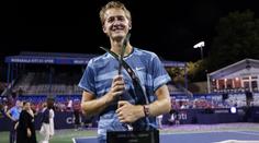 Radost u Kordů, syn Sebastian a otec Petr jako první vyhráli stejný turnaj ATP