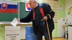 Slováci si zvolili nové vedení krajů a obcí. Podívejte se na výsledky