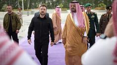 Ukrajina by mohla získat silného spojence. Zelenskyj jedná v Saúdské Arábii